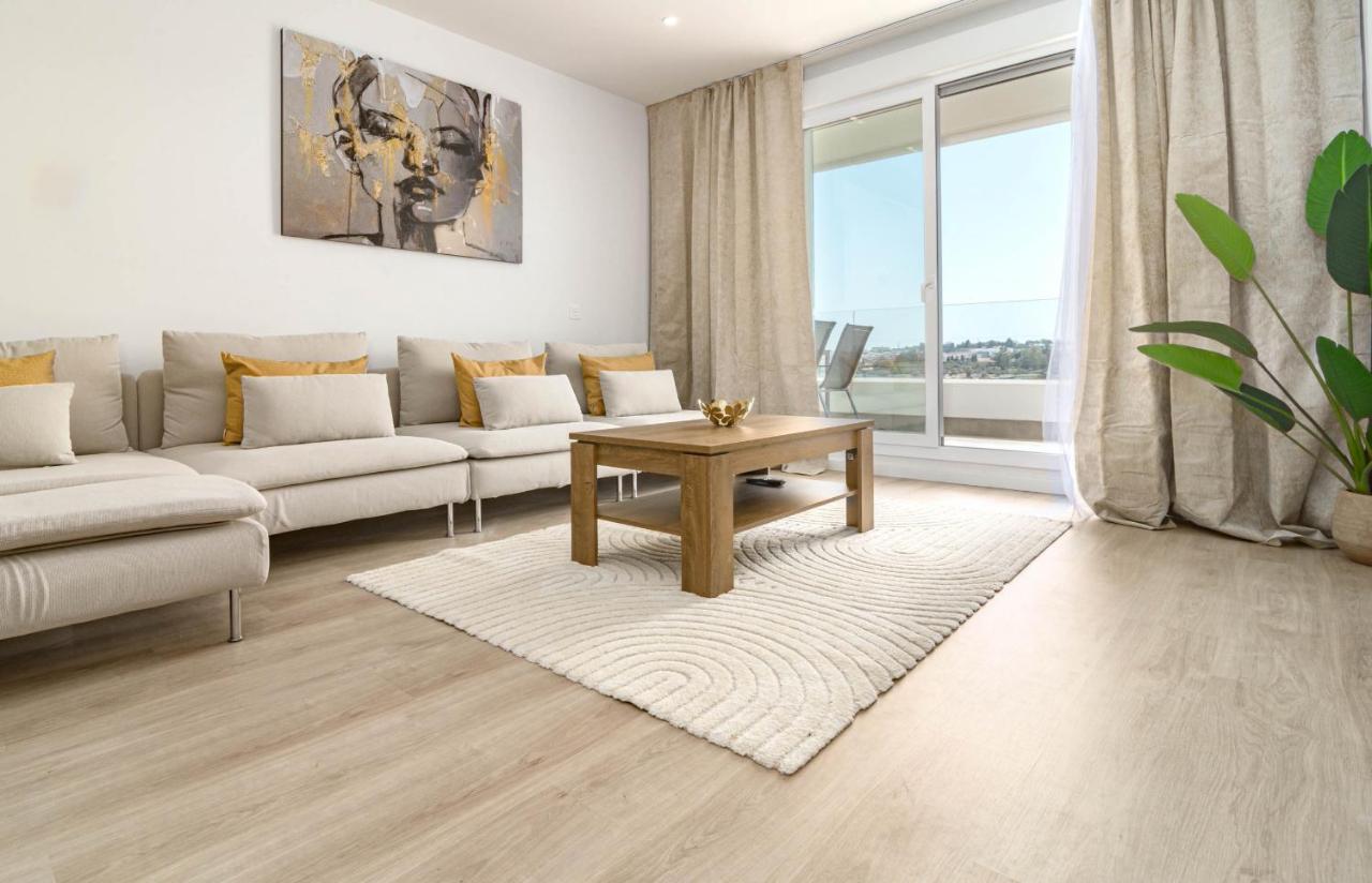 Jg54a Modern Aparment With Views Apartment *