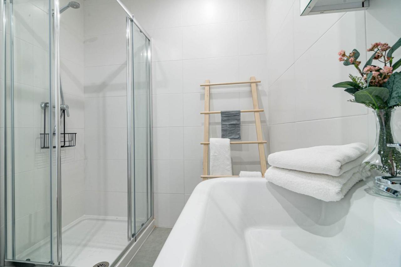 Jg54a Modern Aparment With Views * Marbella